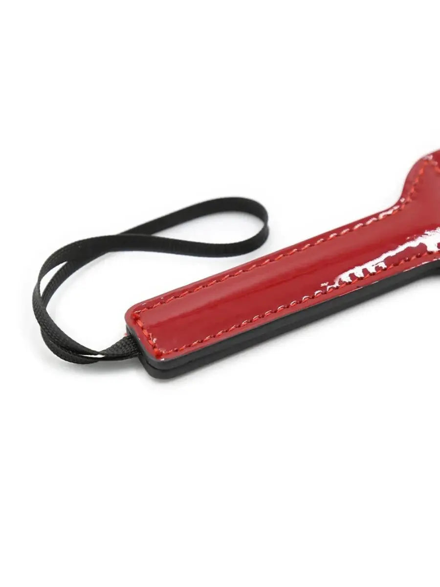 Omalia Kırmızı Paddle – Gücün Zarafeti FUGU.TR